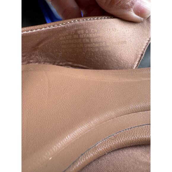 4 for $10 H&M Vegan Leather sling Back flat shoe in nude 6 EUC - Picture 3 of 7